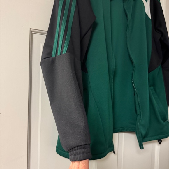 Adidas • Vintage Zip Up Jacket - Picture 2 of 6